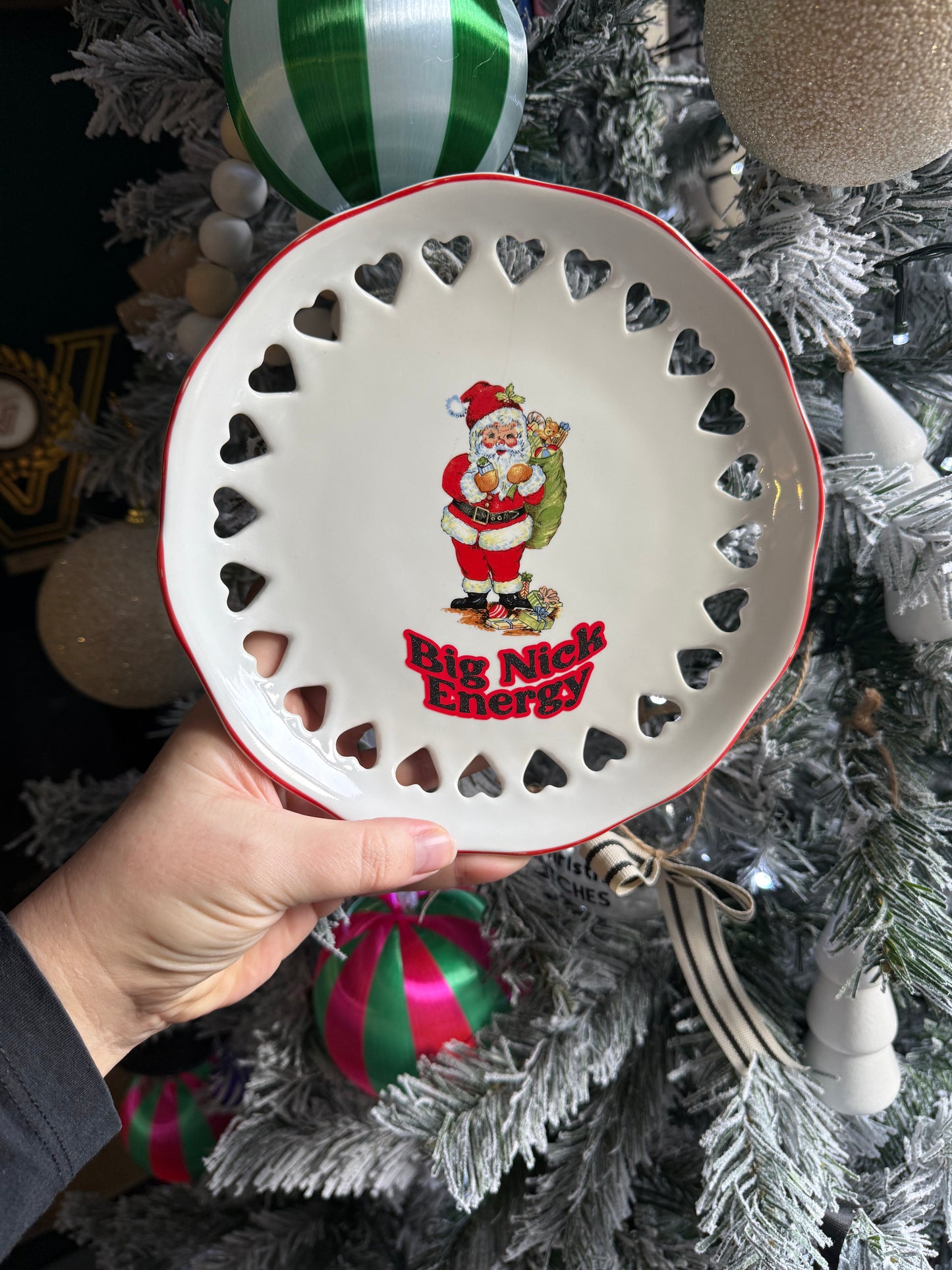 Big Nick Energy vintage Christmas plate 🎅